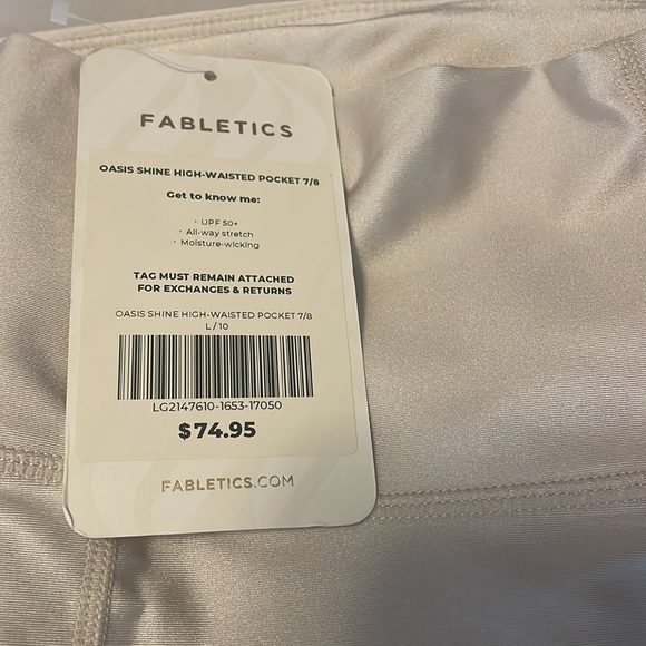 BNWT fabletics shiny cream leggings - Picture 2 of 3